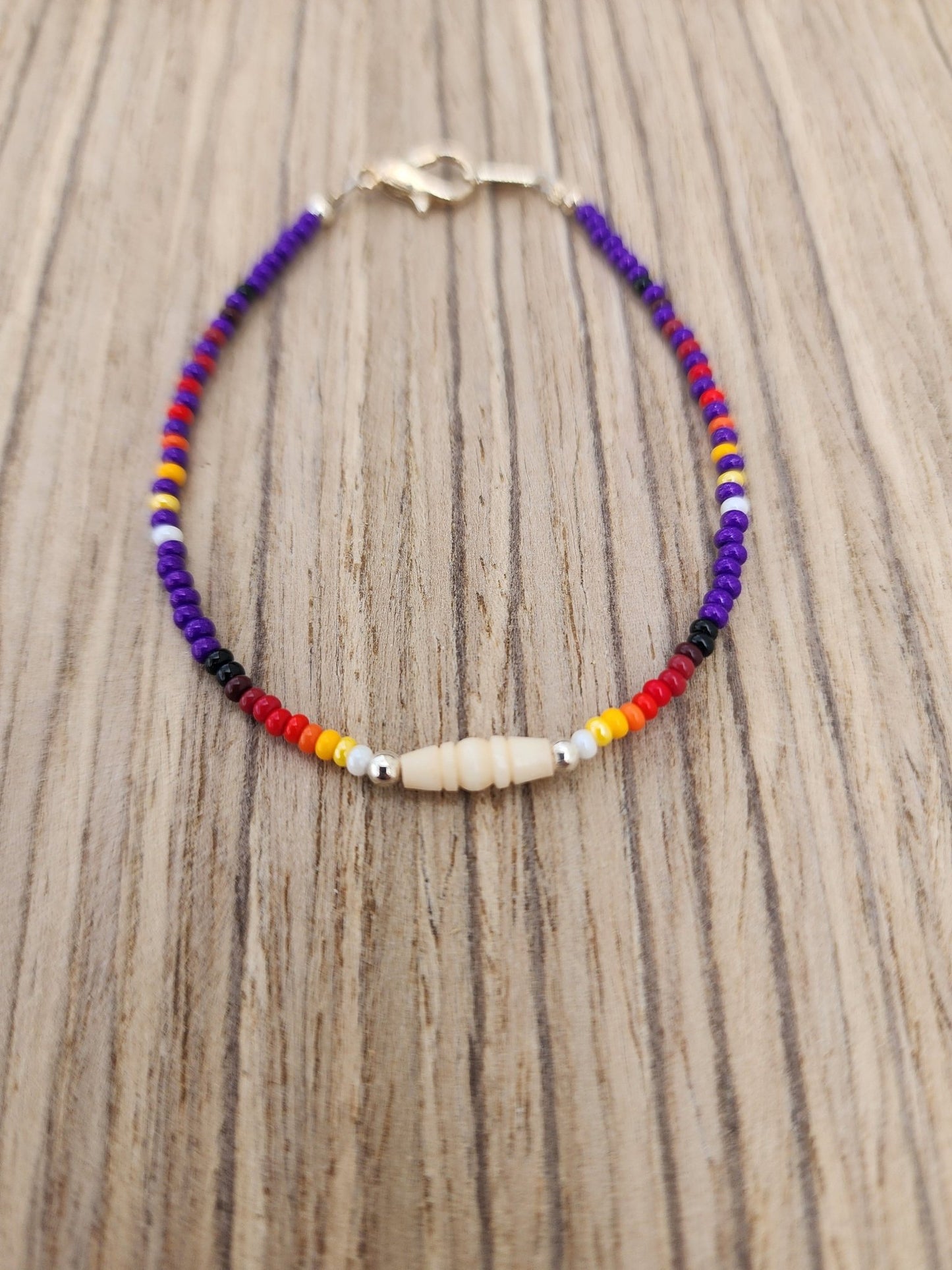 AA - 013 Beautiful Beaded Bracelet. - Twiss Gallery