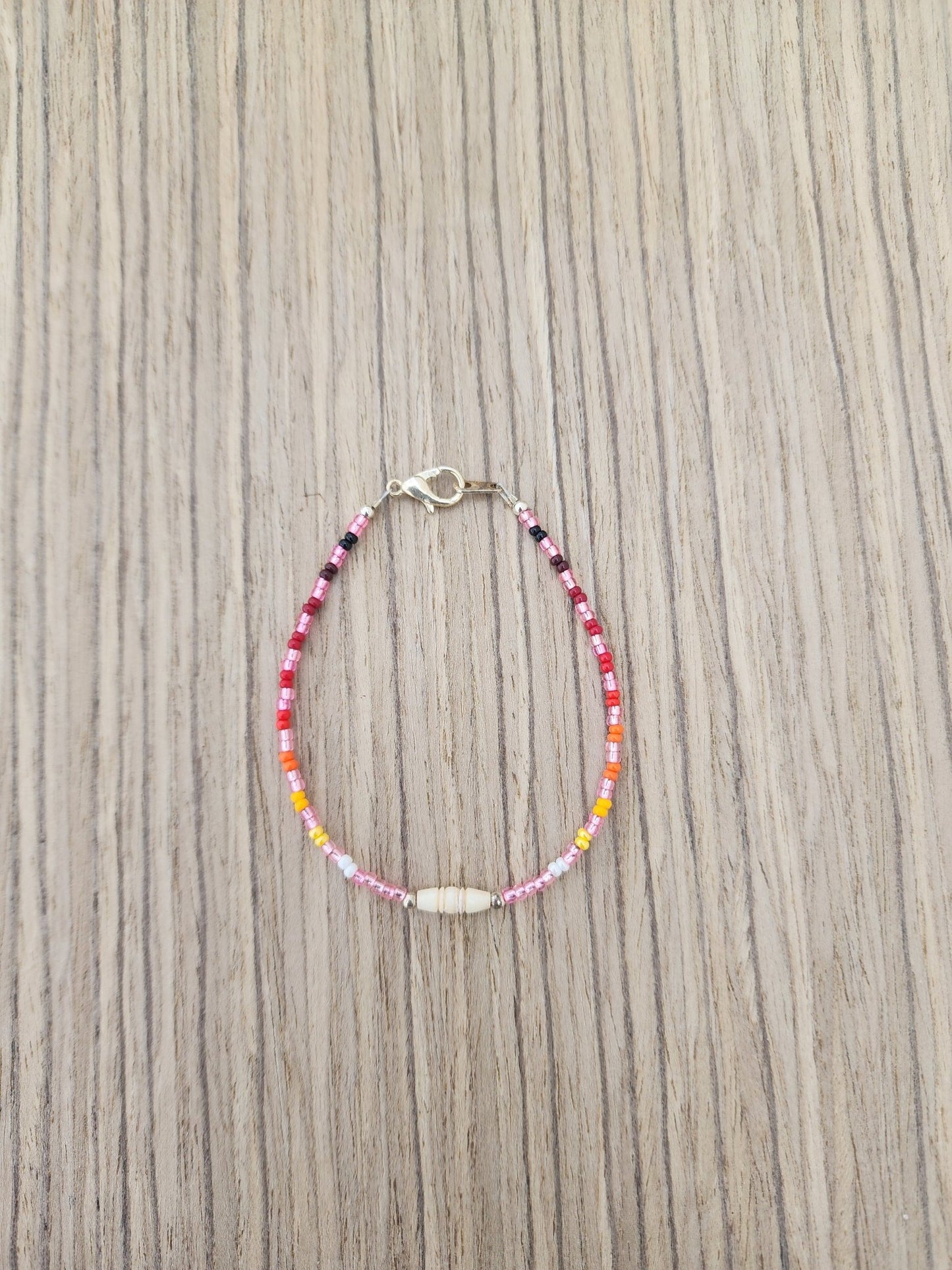 AA - 010 Beautiful Beaded Bracelet. - Twiss Gallery