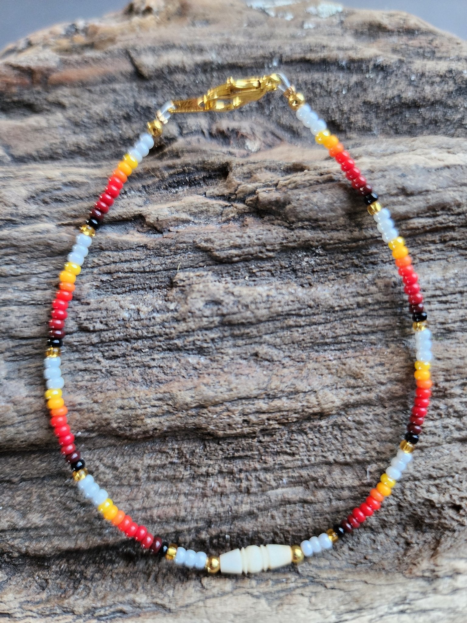 AA - 011 Beautiful Beaded Bracelet. - Twiss Gallery