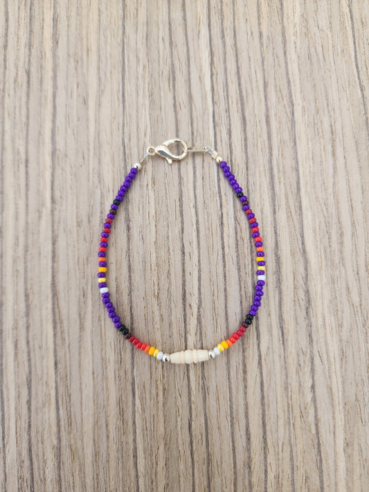 AA - 013 Beautiful Beaded Bracelet. - Twiss Gallery