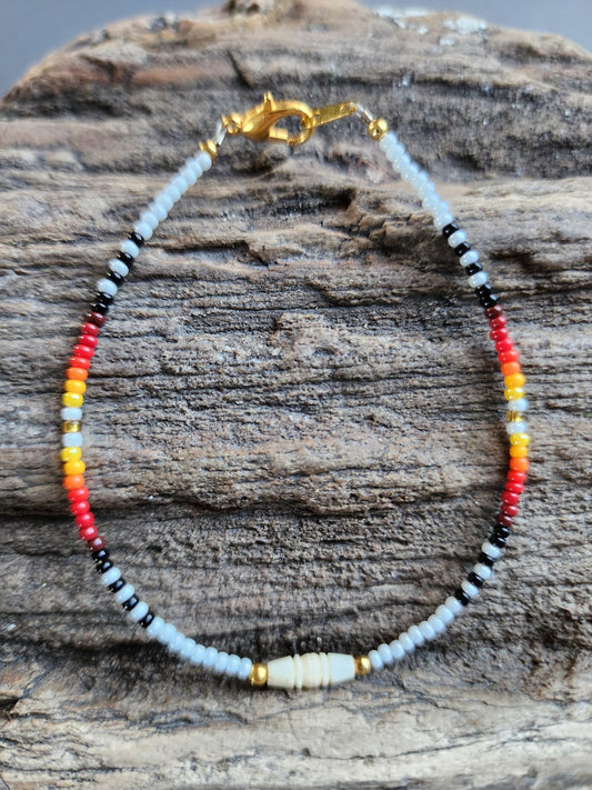 AA - 015 Beautiful Beaded Bracelet. - Twiss Gallery