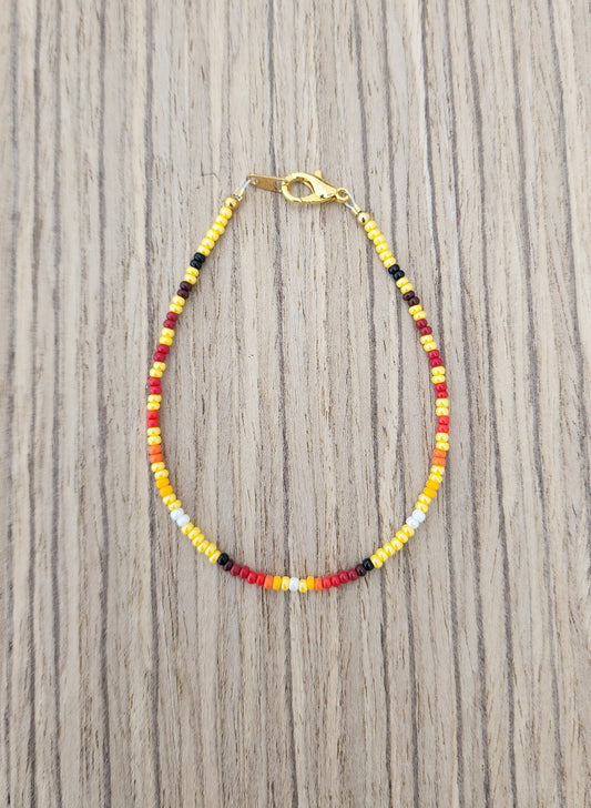 AA - 08 Beautiful Beaded Bracelet. - Twiss Gallery