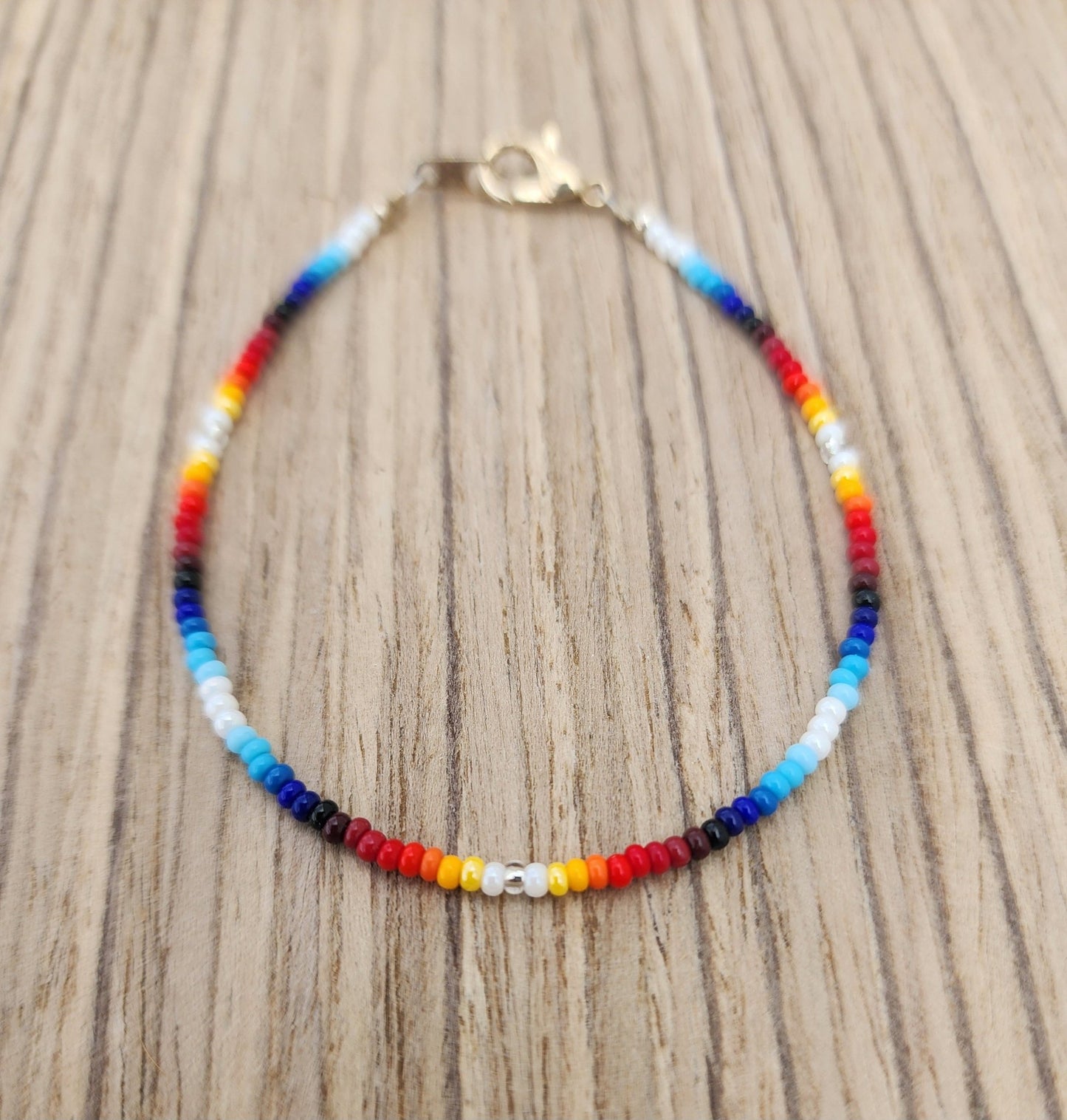 AA - 09 Beautiful Beaded Bracelet. - Twiss Gallery