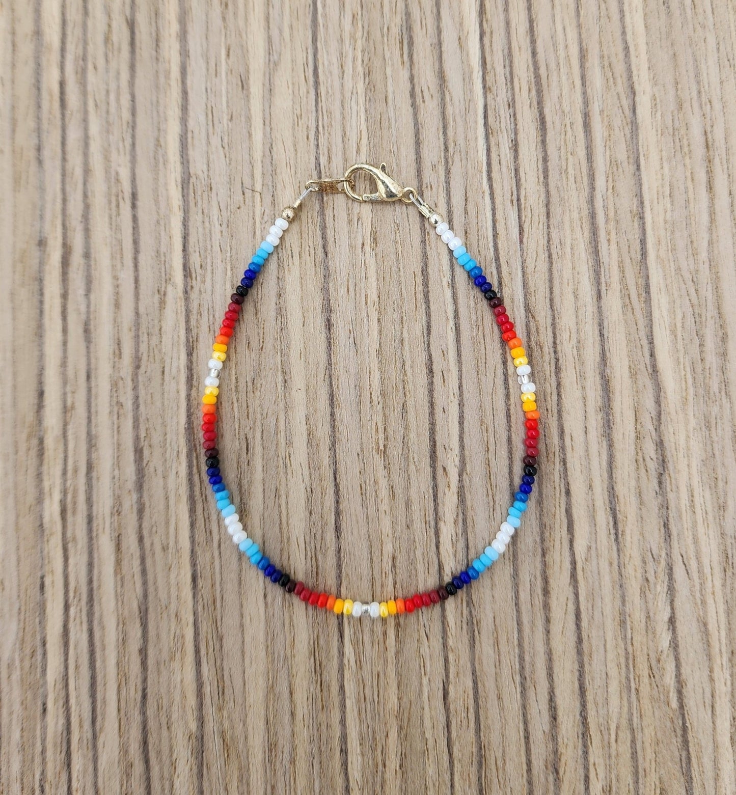 AA - 09 Beautiful Beaded Bracelet. - Twiss Gallery