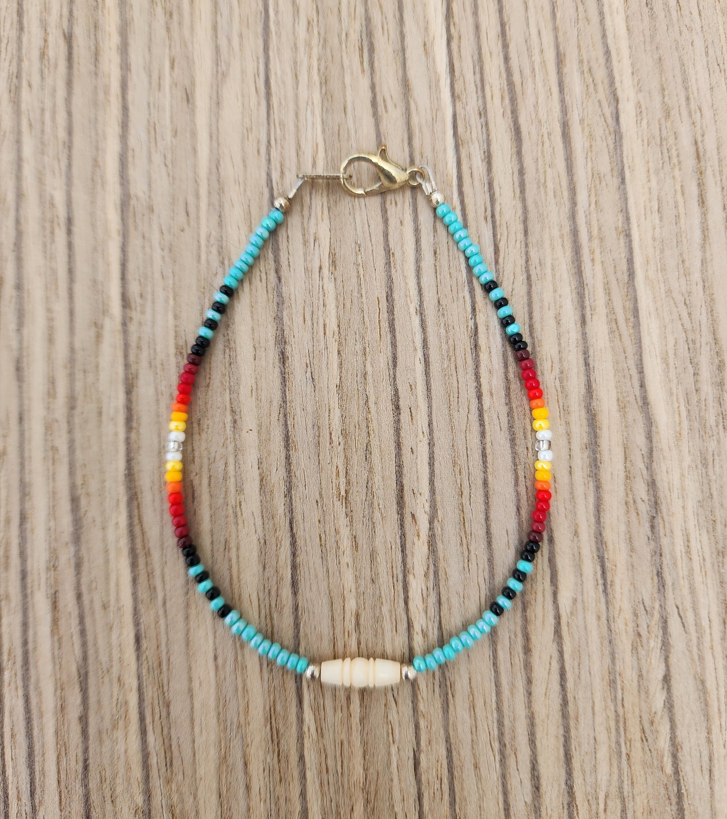 AA-01 Beautiful Beaded Bracelet.